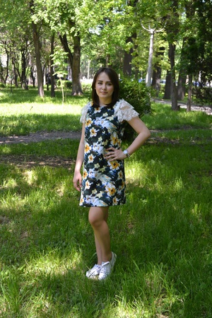 Gençlik için elbise mod. 1702