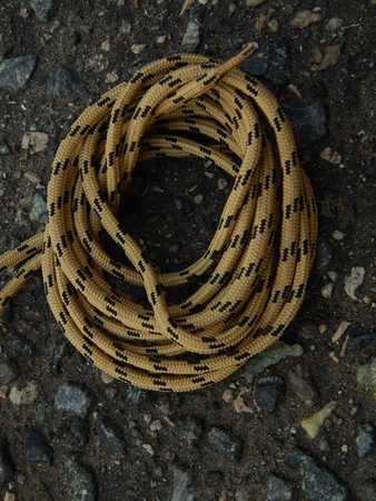 Шнурки разных длин и плетений