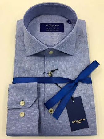 Erkeklerin gömlekleri