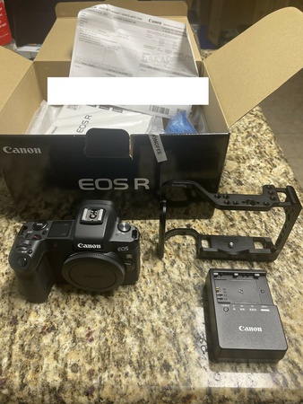 Canon EOS R 30.3MP Dijital Fotoğraf Makinesi - Siyah