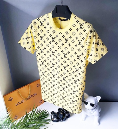 Одежда и аксессуары