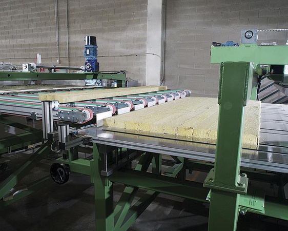 Sandviç Panel İmalat Ekipmanları (yeni tip) anahtar teslimi