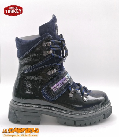 Wholesale children's shoes from Turkey