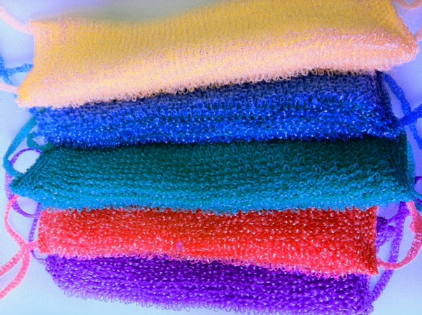 Мочалка длинная с поролоном и длинным ворсом