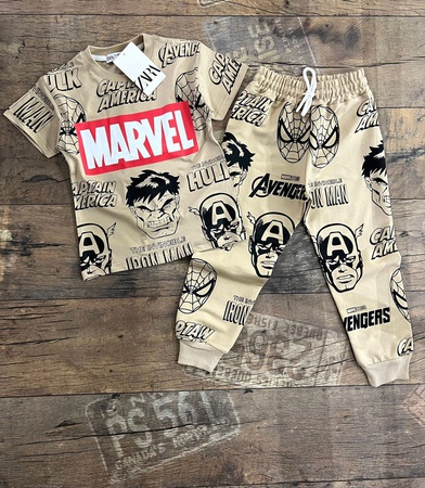 Erkek çocuklar için yazlık iki parça takım elbise