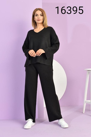 Трикотажные костюмы высокого качества,водолазки,свитера,вязанные,трикотажные платья,туники,худи,спорт,костюмы.