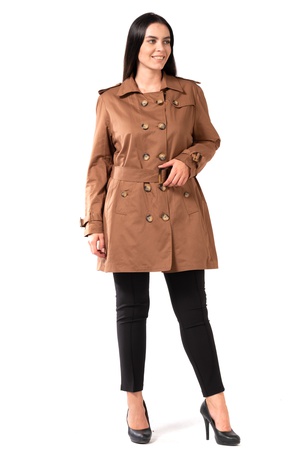 Спортивное пальто больших размеров с поясом