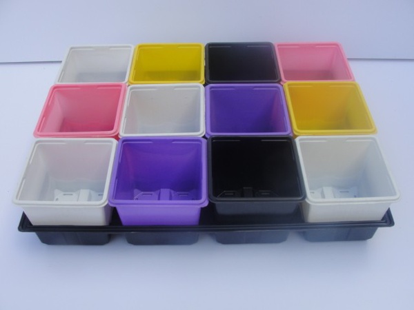 Комплект из 12 горшков технических 9*9 см с поддон