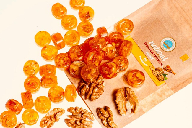 Карамель с медом и дробоенным орехом 150 гр