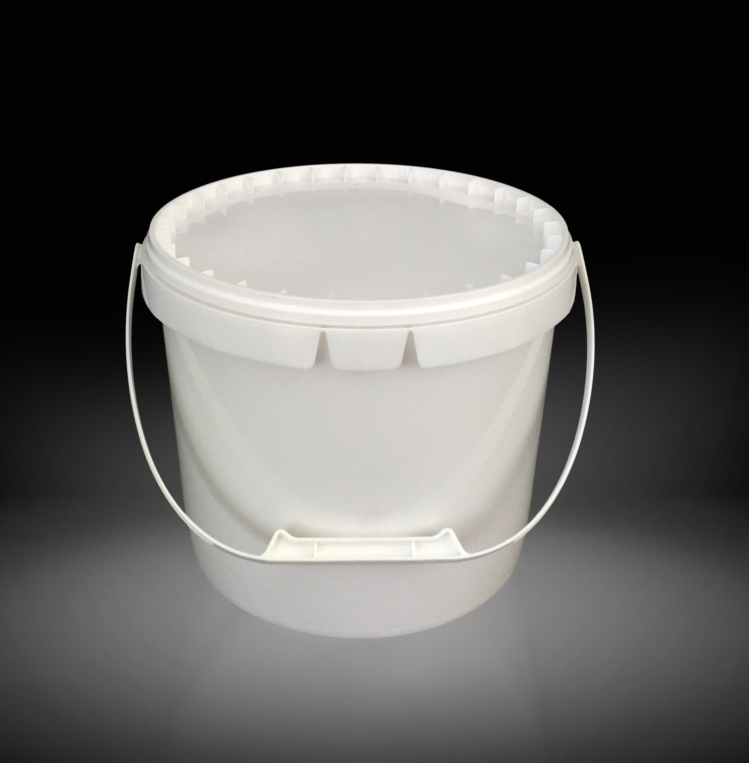 D131, h120 с крышкой с плом. вальдберис пластиковые ведра. прочн. пластиковые ведерки. ведро 5,5л прозрачное /230*195/ спектр-пласт.